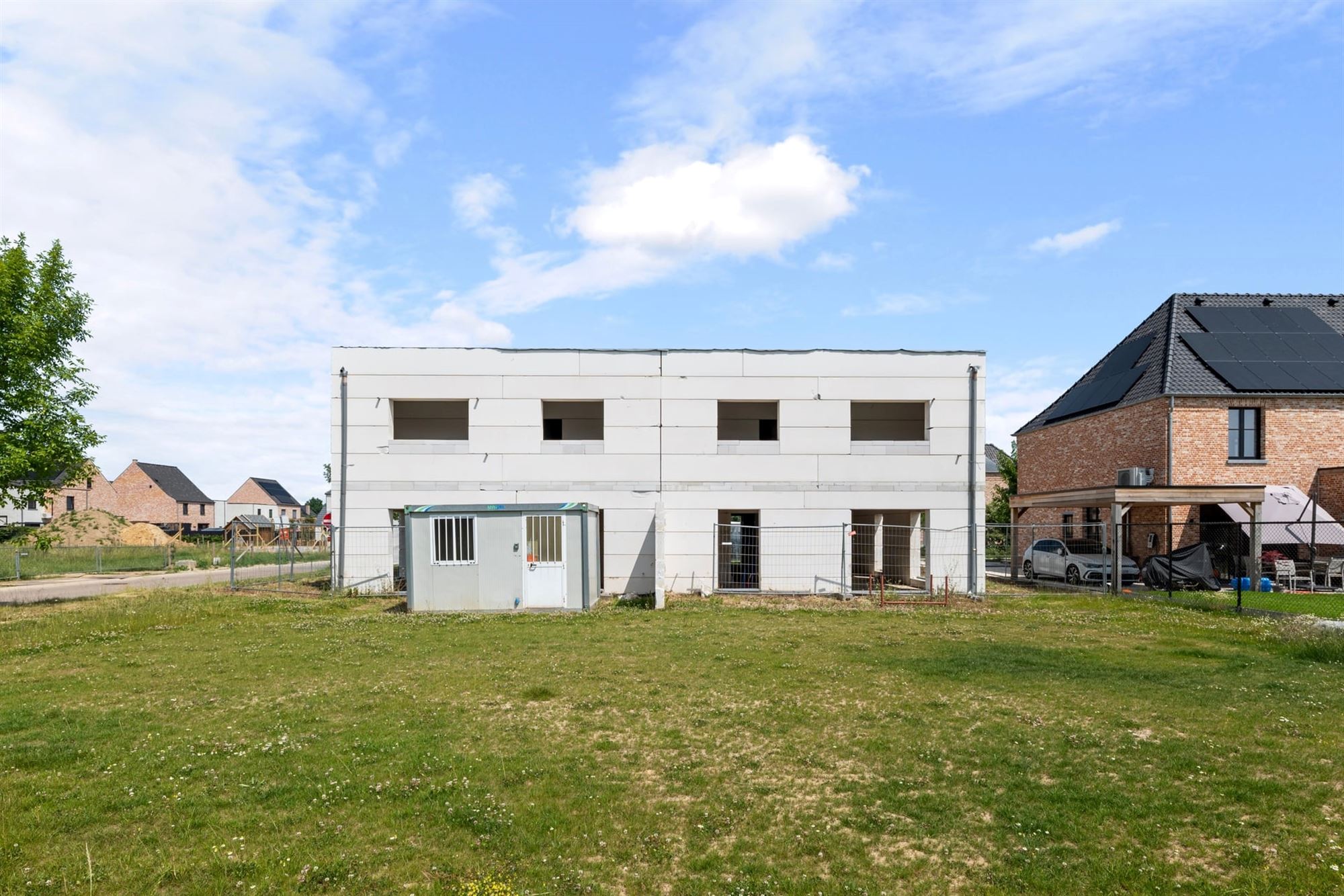 CASCO HALFOPEN BEBOUWING IN MODERNE STIJL MET CARPORT IN ALKEN foto 7