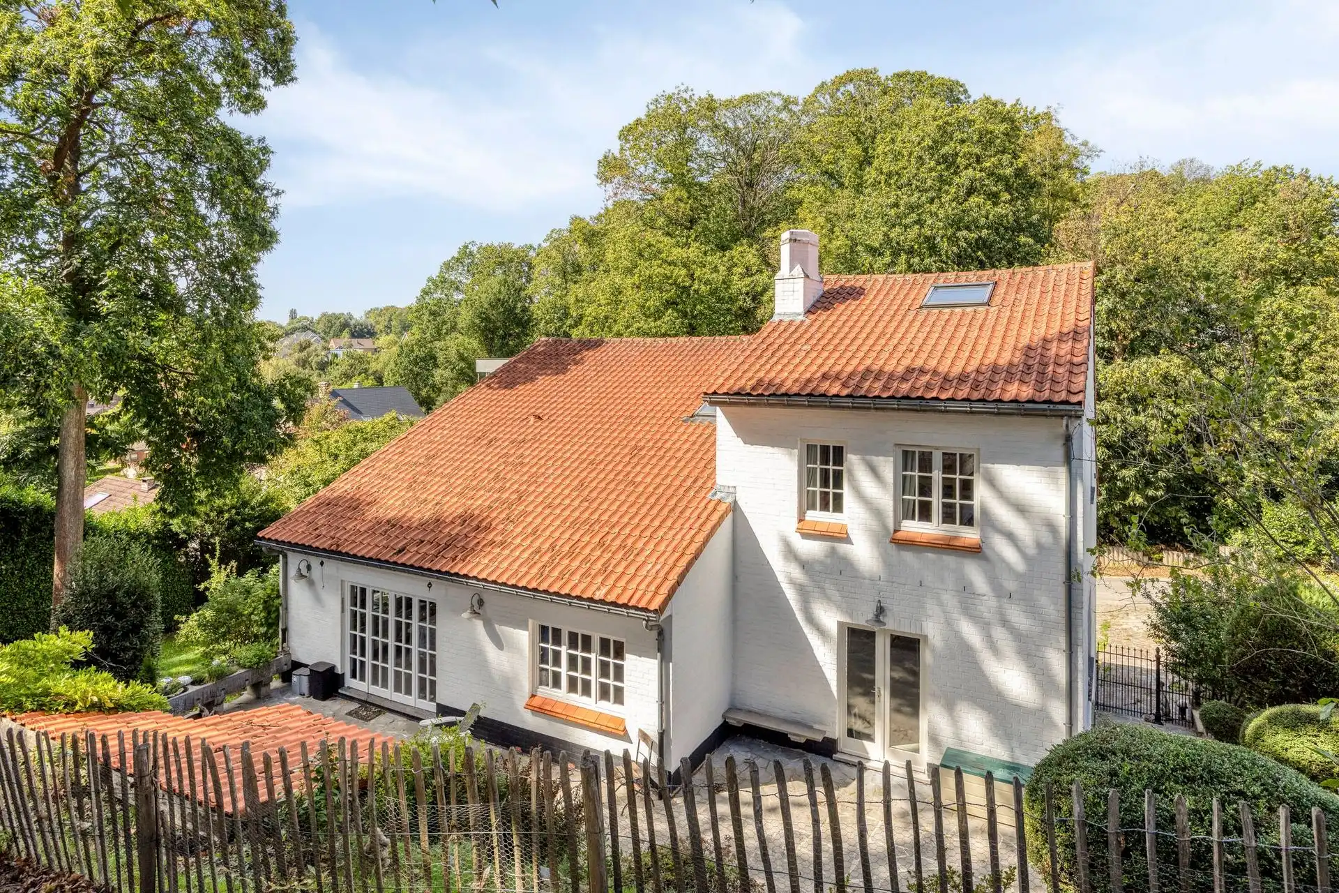 Prachtig gerenoveerde villa met bouwgrond  foto 4