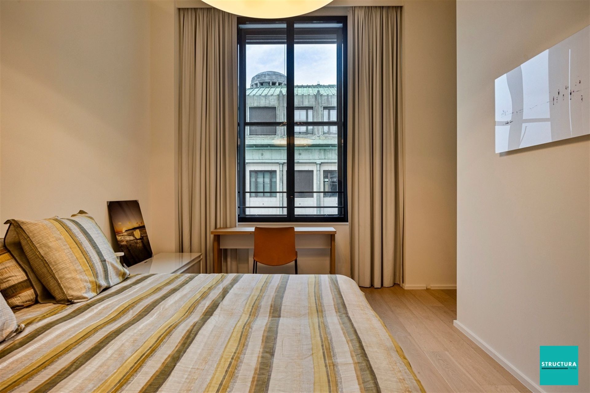 Prachtig eigentijds appartement met een historisch accent  foto 9
