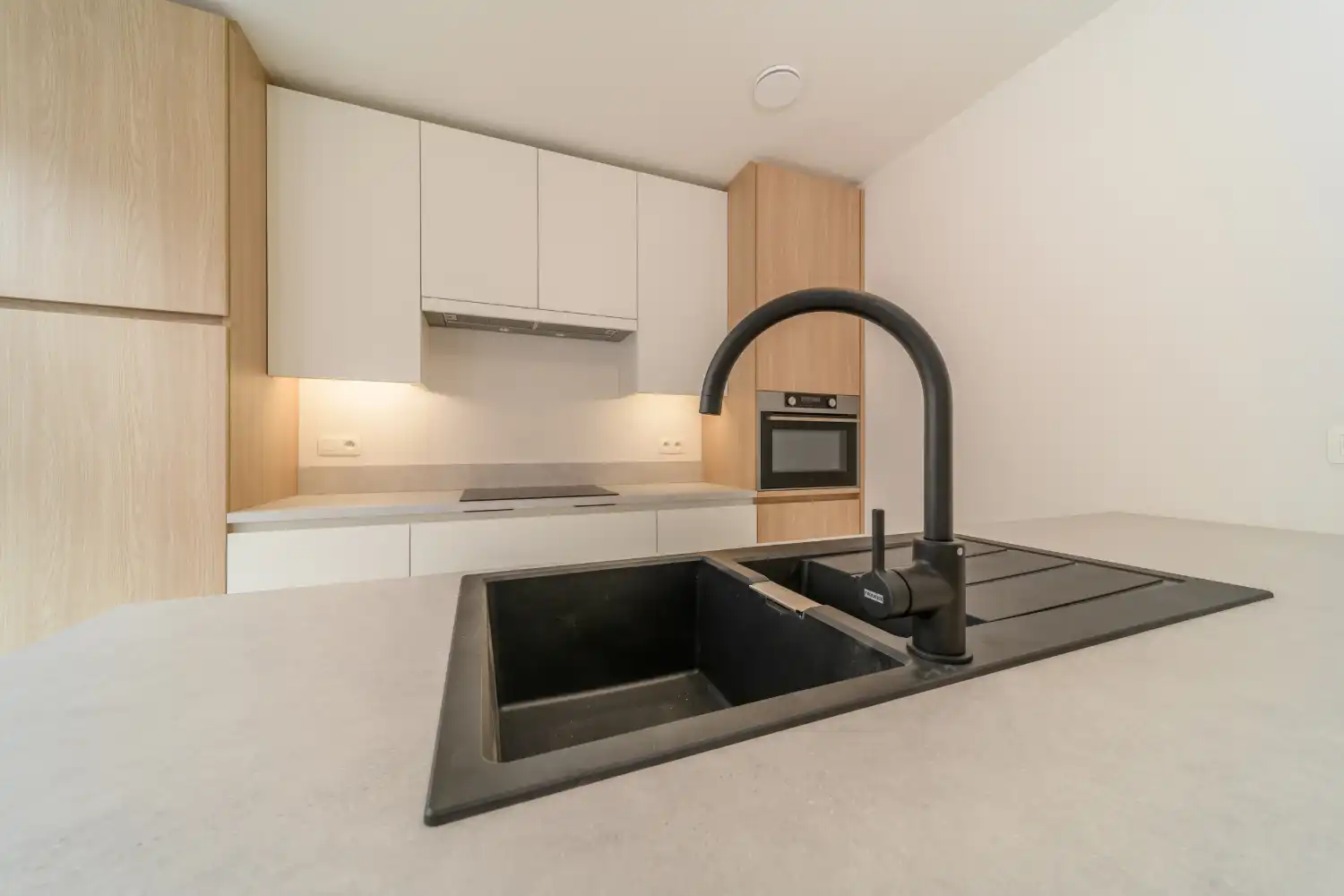 VEURNE: Nieuwbouwresidentie THE BRIDGE op enkele stappen van het bruisende centrum van Veurne, 17 appartementen met 2 of 3 slpks, op topligging! foto 5