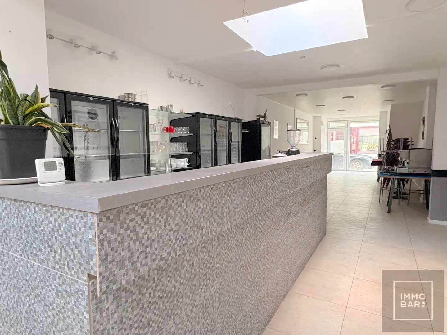 Wondelgemstraat Gent : jouw nieuwe café of koffiebar of winkel wacht op jou foto 2