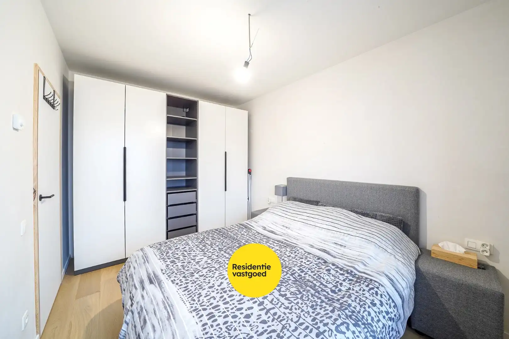 Modern energiezuinig 2-slaapkamerappartement te Bredene foto 10