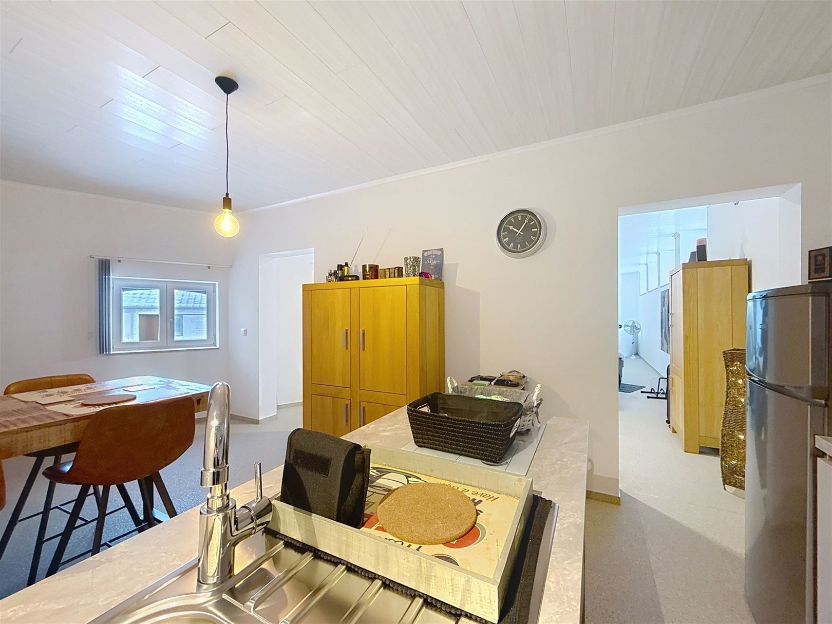 Ruime woning met 4 slpks en verhuurde studio + tuin foto 60