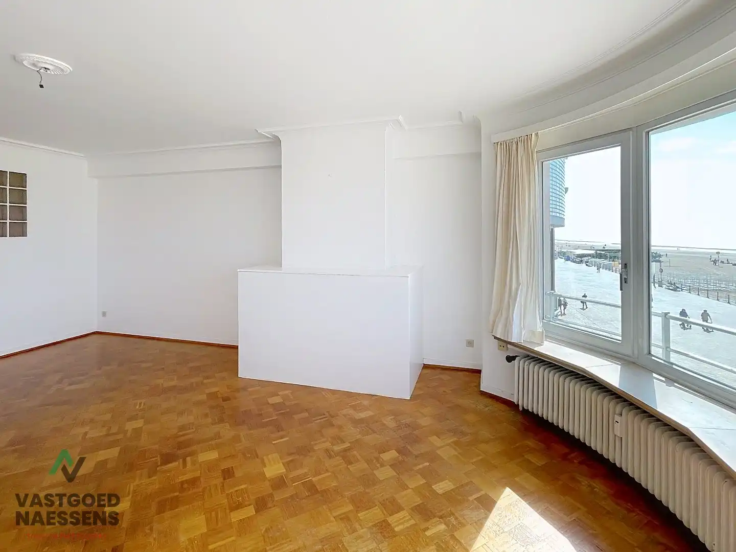 RUIM 2 SLPK APP MET FRONTAAL ZEEZICHT  foto 6