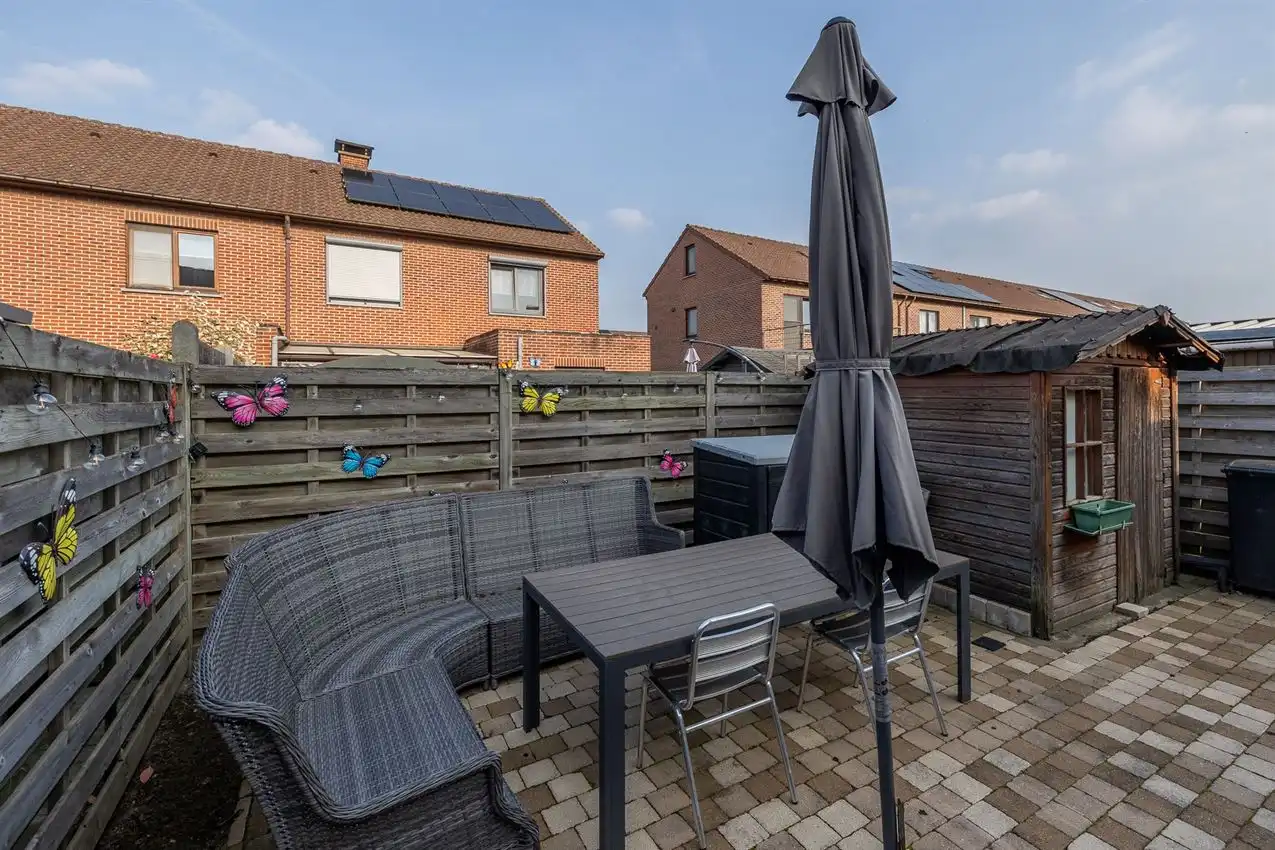 Gelijkvloerse woning EPC B met inpandige garage en gezellige tuin foto 18