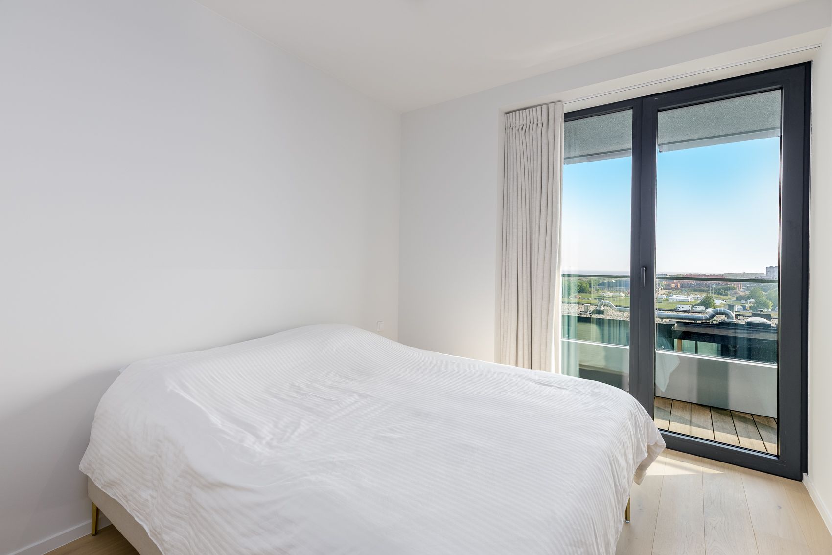 Stijlvol hoekappartement met zeezicht te koop in Oostende foto 11