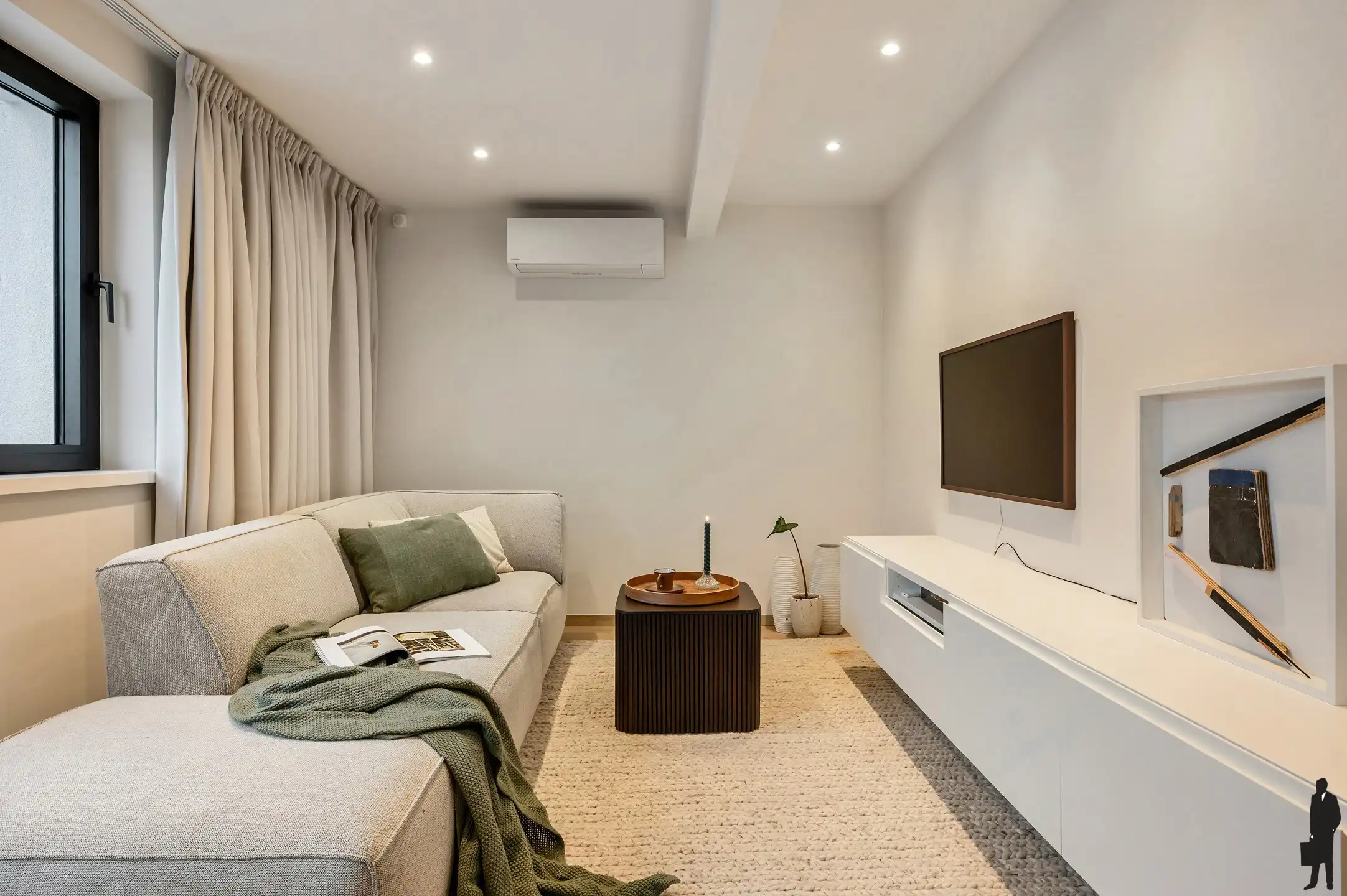 Appartement/woning met kantoor/praktijk! foto 4