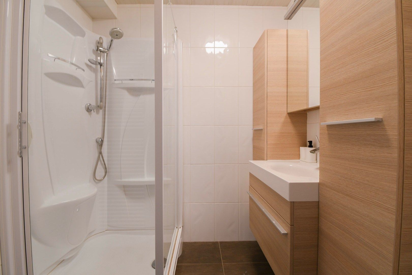 Bemeubeld appartement te huur in het centrum van Oostende foto 7