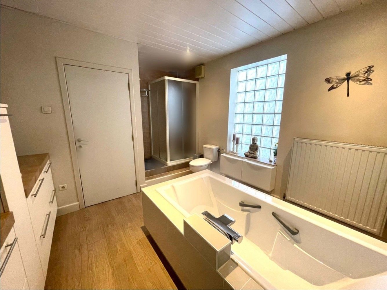 Woning met inpandige garage en tuin foto 21