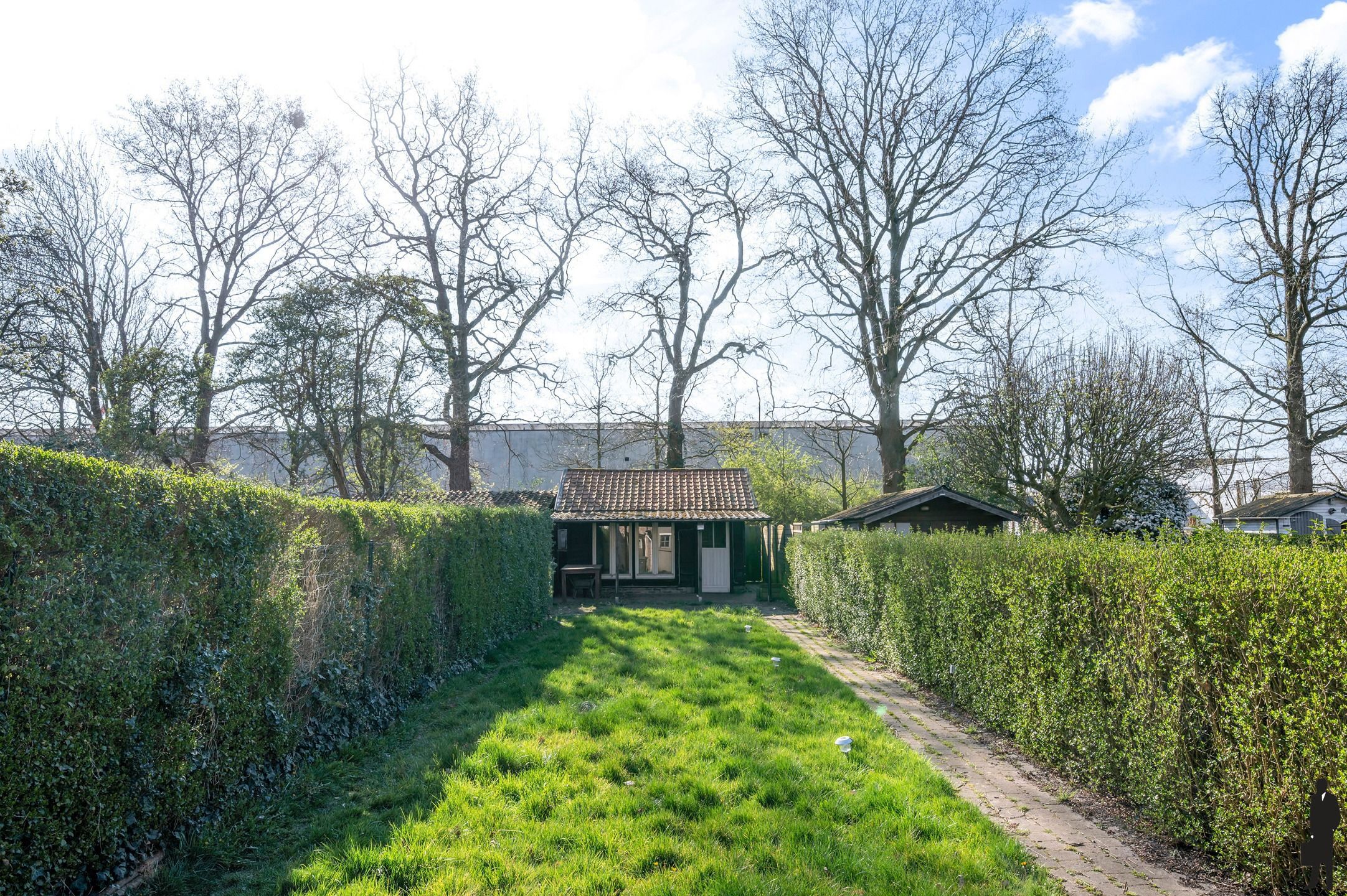 Instapklare gezinswoning in doodlopende straat te Kapellen! foto 16