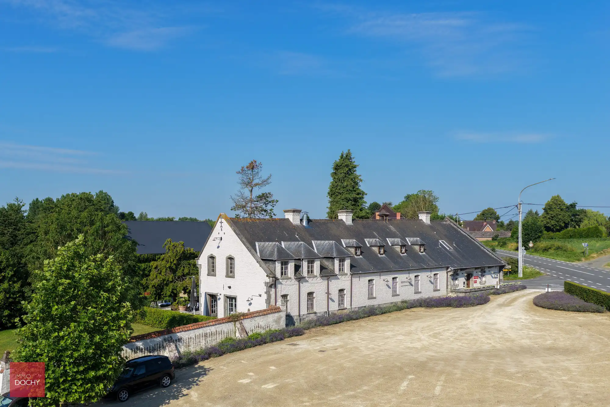 Karaktervolle eigendom met restaurant en woonst foto 26