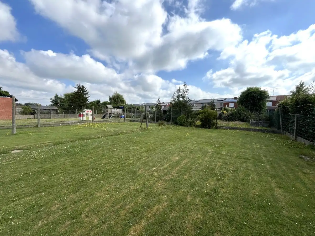 Dadizele – Gezinswoning met ruime tuin op een perceel van 930 m² foto 18