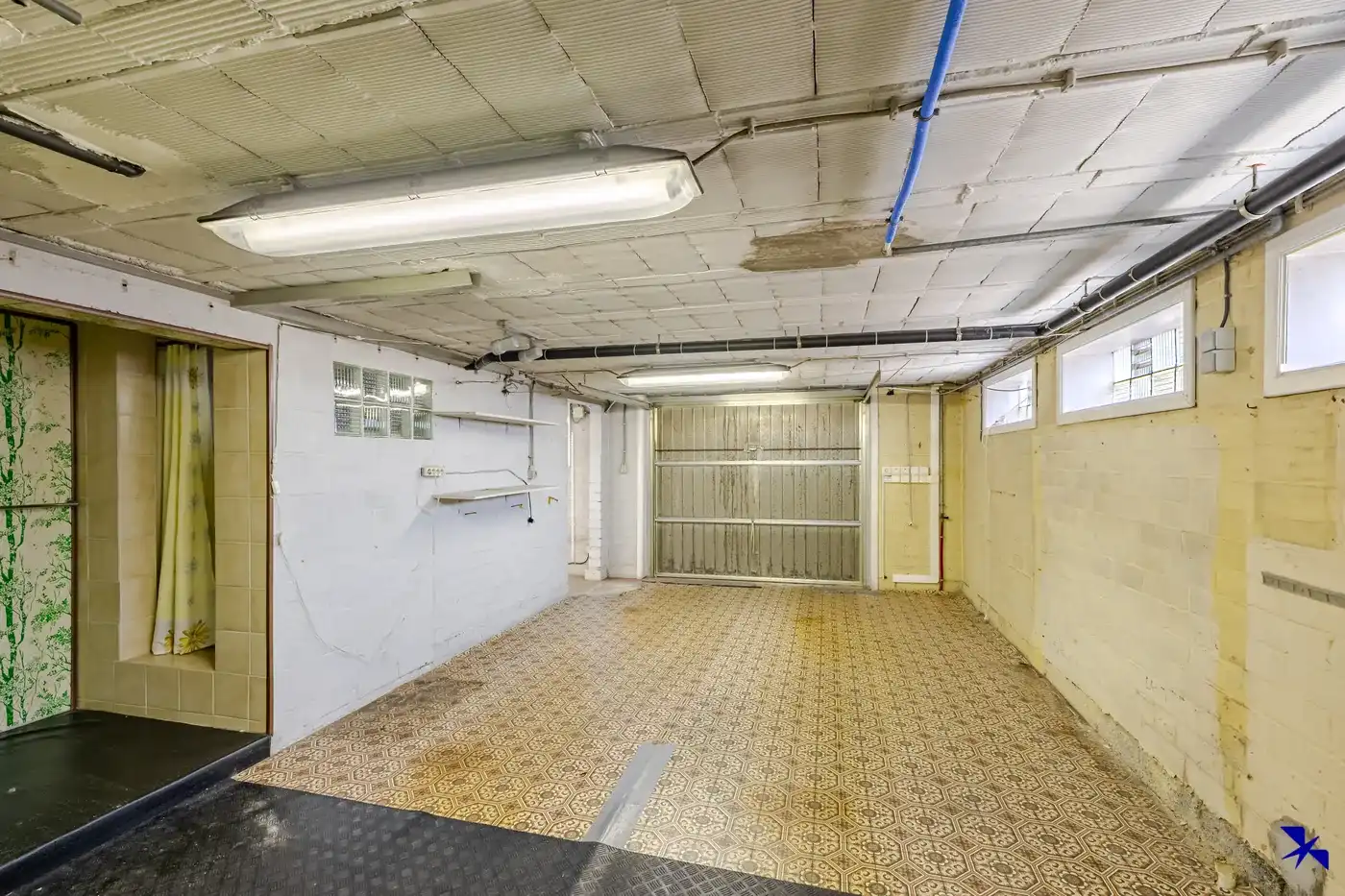 Karaktervolle villa met 5 slpks, dubbele garage en tuin foto 27