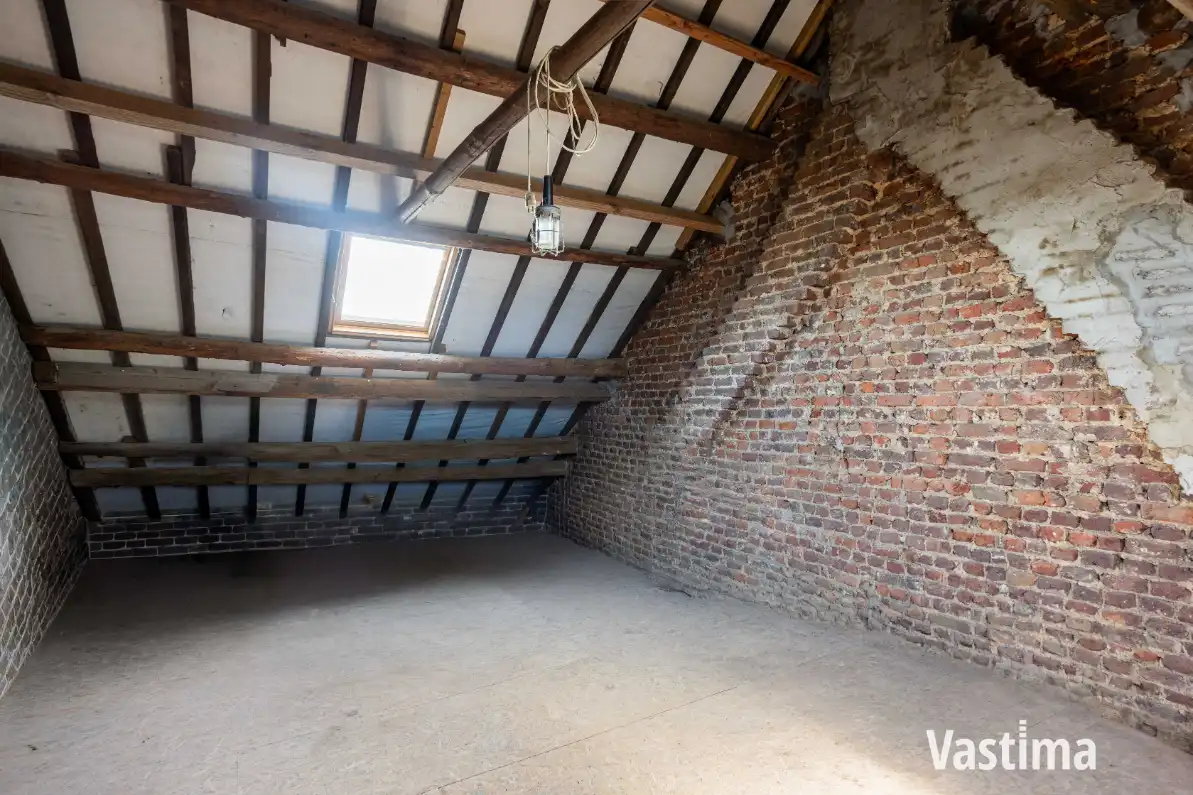 Instapklare gezinswoning met prachtige tuin en uitbreidingsmogelijkheden foto 15