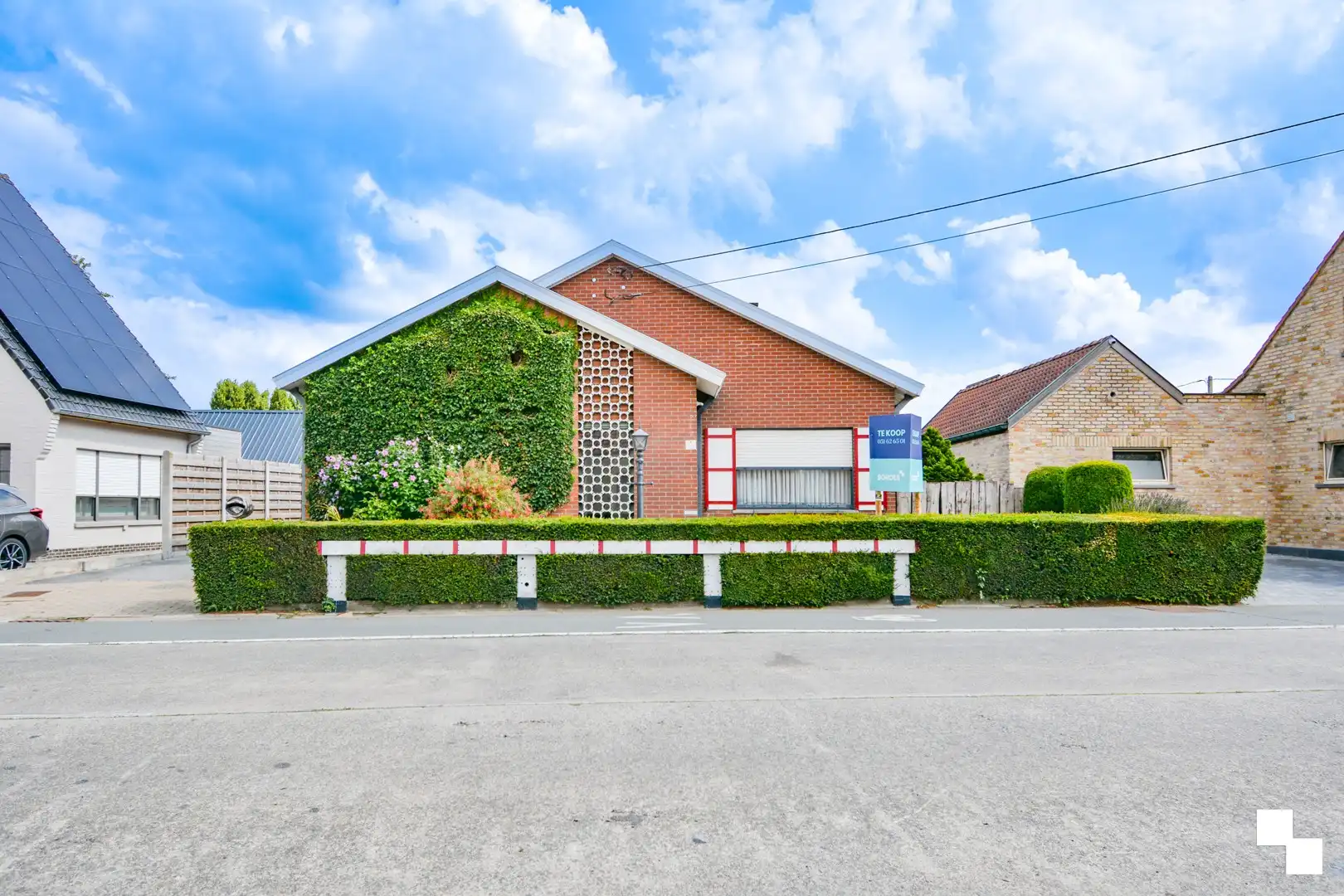 Gelijkvloers wonen: bungalow op 1.220 m² te Hooglede foto 2