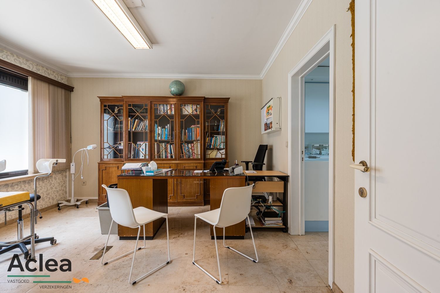 Uitzonderlijk ruime woning met veelzijdige mogelijkheden foto 4