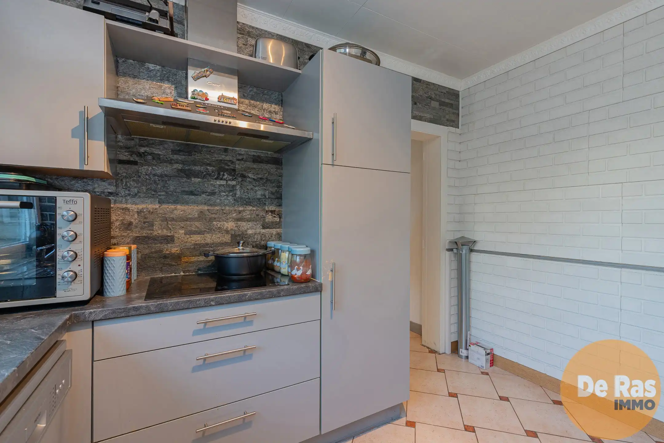 WICHELEN - Ideale starterswoning op leuke locatie foto 8