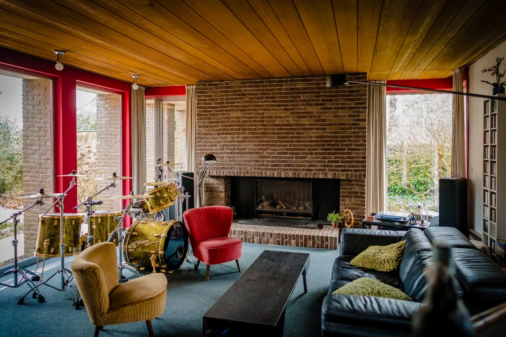 Unieke woning met 5 slaapkamers residentieel gelegen te Eeklo foto 4