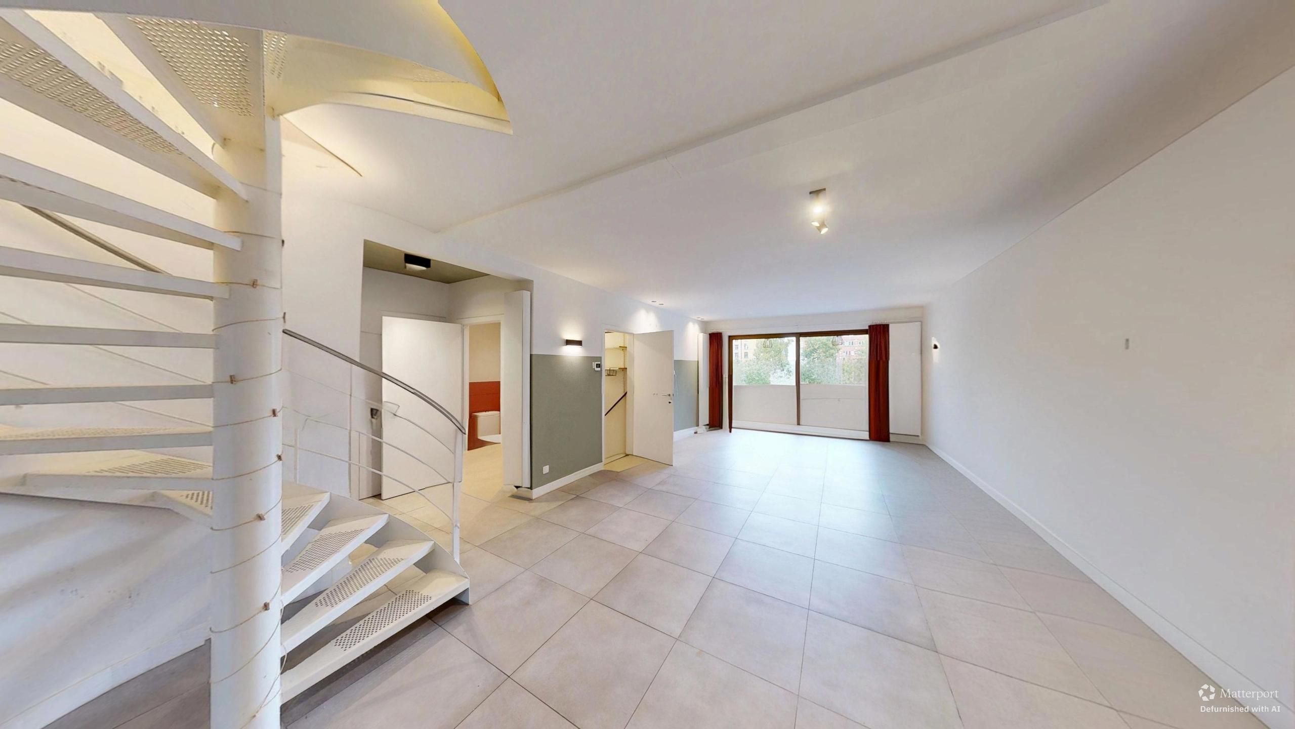 ANTWERPEN - Gerenoveerd Duplex appartement aan het Zuidpark foto 4