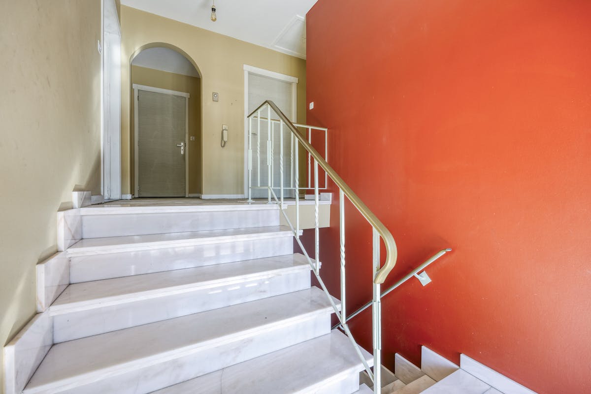 te renoveren huis op een perceel van 2445m² te koop in Geel foto 11