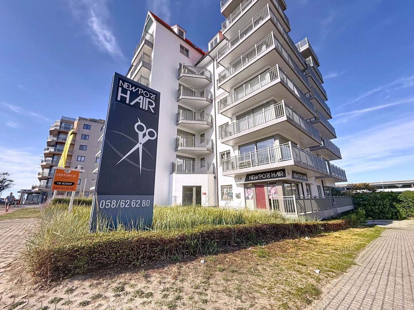 ()=>{if(producerUpdateValueVersion(node),producerAccessed(node),node.value===ERRORED)throw node.error;return node.value} Albert I laan 76/004 - 8620 Nieuwpoort