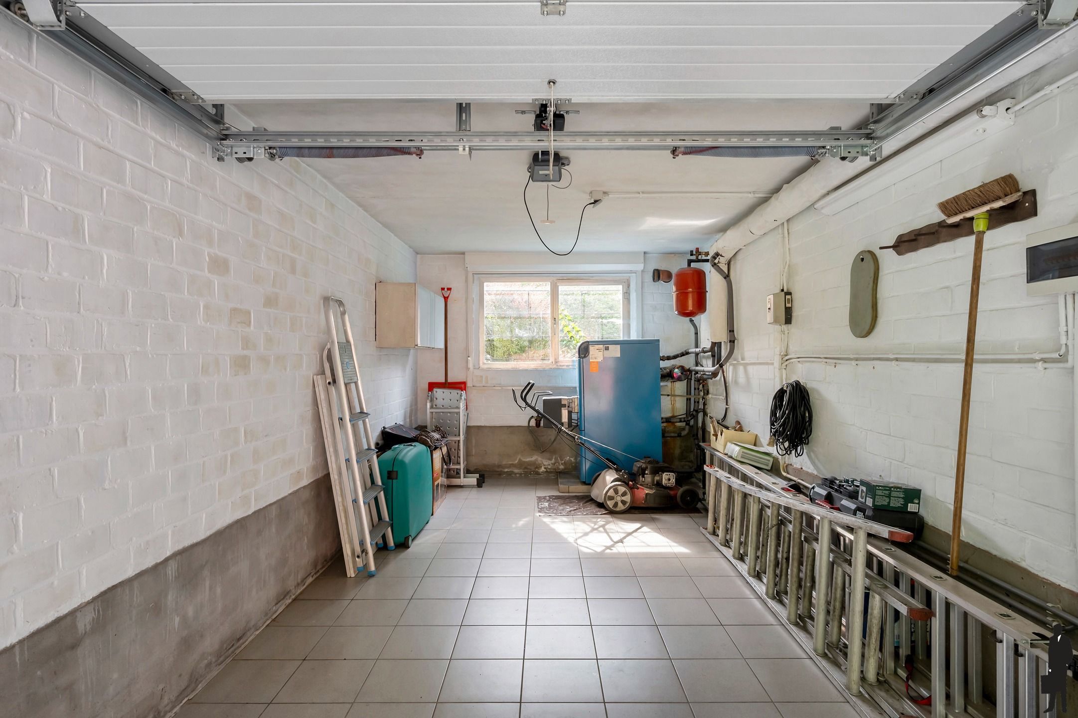 Vrijstaande gelijkvloers woning op prachtig perceel van ca. 1436 m² foto 19