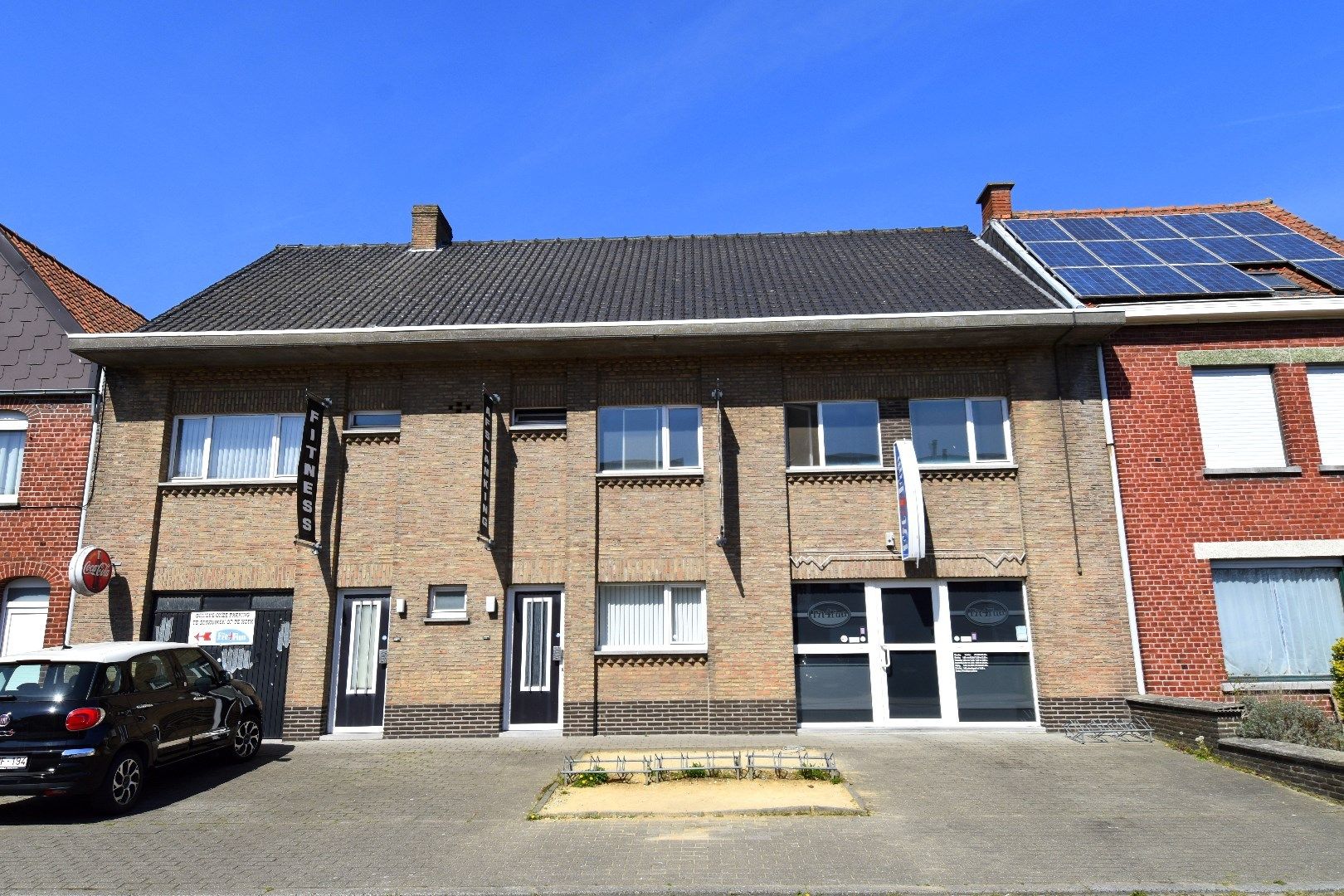 Multi-functionele eigendom met apart woongedeelte te koop in Gullegem foto 23