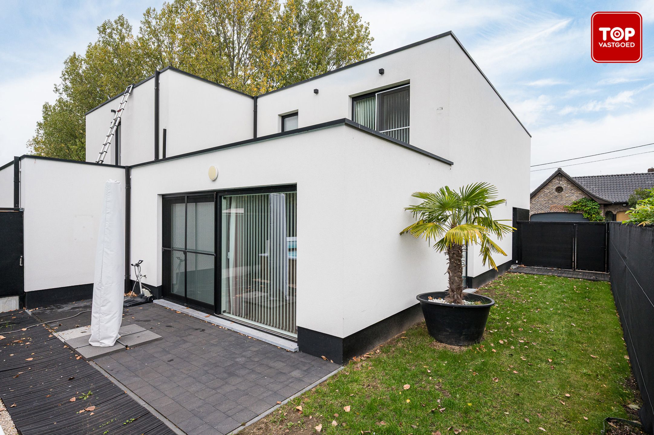 Prachtige energie neutrale half open woning in rustige wijk foto 22