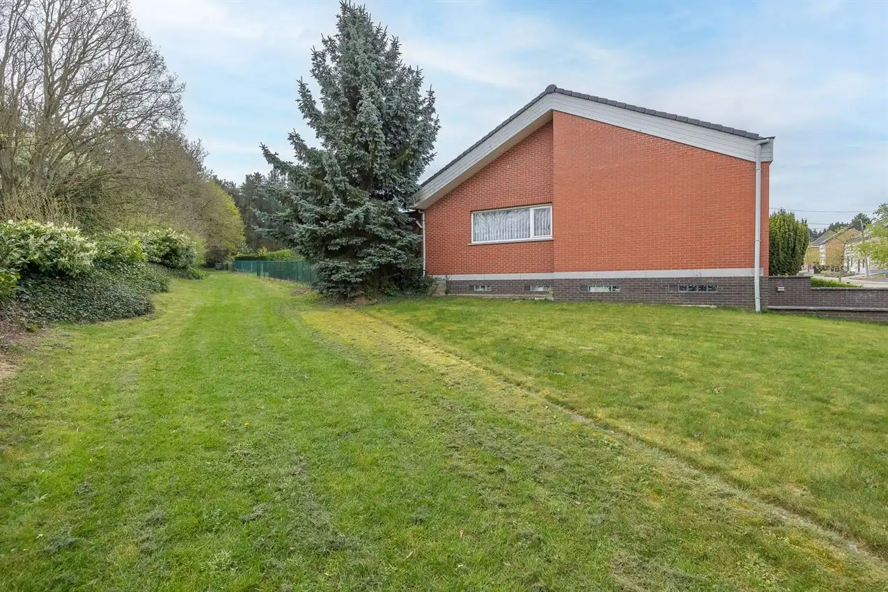 Charmante gelijkvloerse woning met 3slk,  tuin en garage foto 30