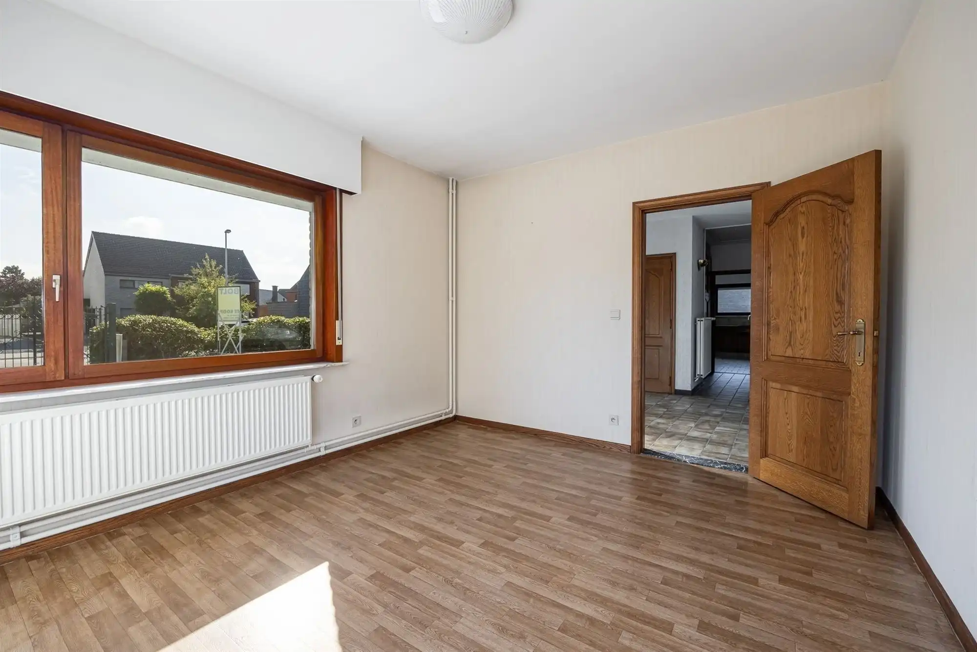 Bungalow op perceel van ca 1824m² in het groen foto 13