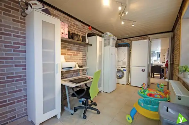 Zonnige stadswoning gelegen in het centrum van Eeklo! foto 10