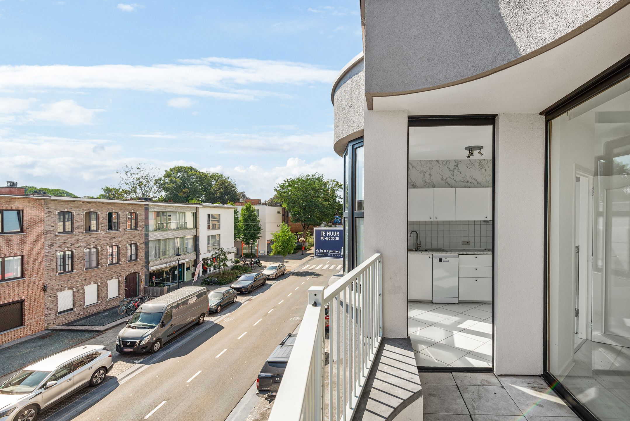 Lichtrijk appartement met 2 slaapkamers en 2 terrassen  foto 3