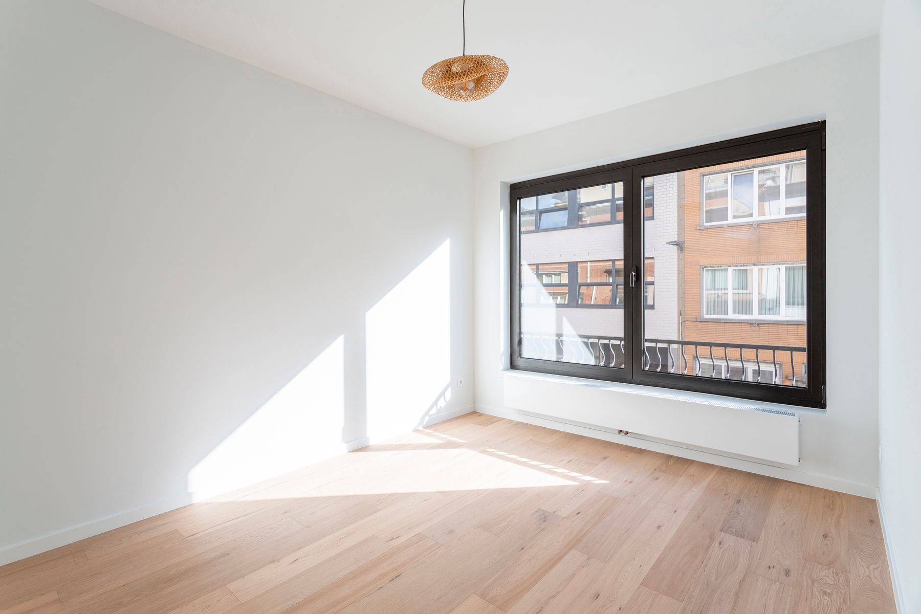 Volledig gerenoveerde stadswoning in begeerde Markgravebuurt foto 10