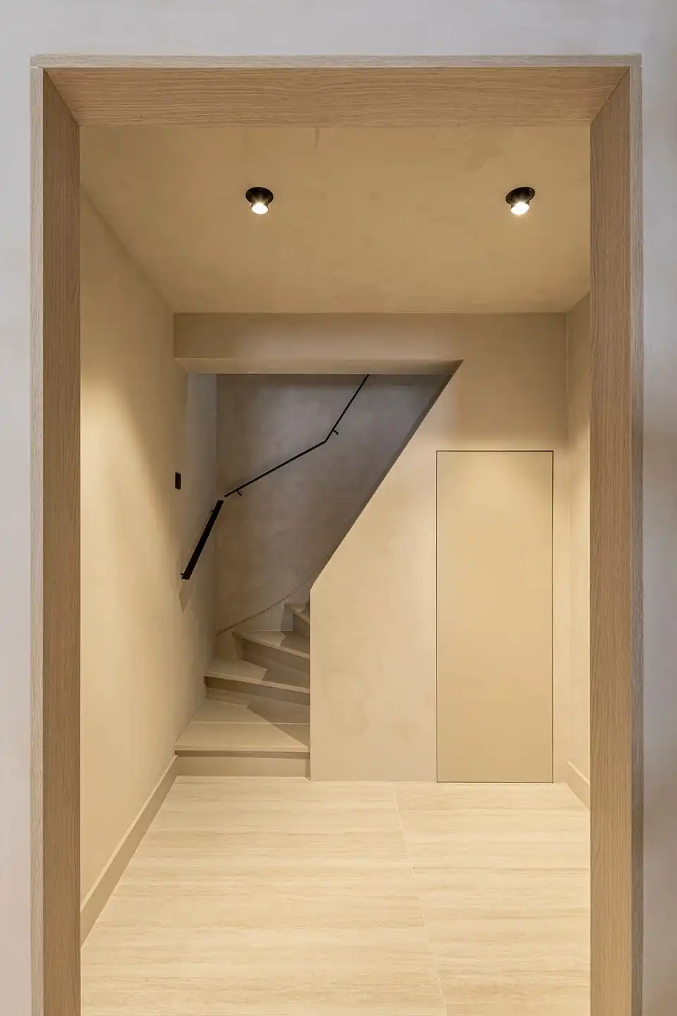 Instapklaar en gerenoveerd appartement in Westmalle foto 2