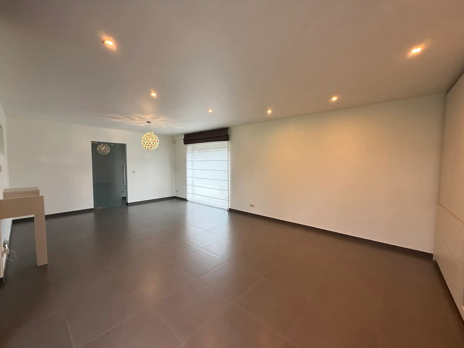 WANZELE - Rustig gelegen Villa met grote tuin. foto 5