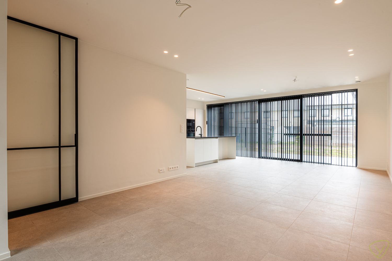 Prachtige nieuwbouwwoningen in een rustige verkaveling nabij het sportpark van Eeklo! foto 7