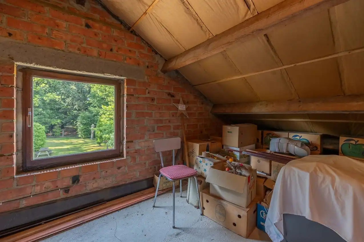 Retrokarakter, diepe tuin en bosgevoel achteraan foto 30