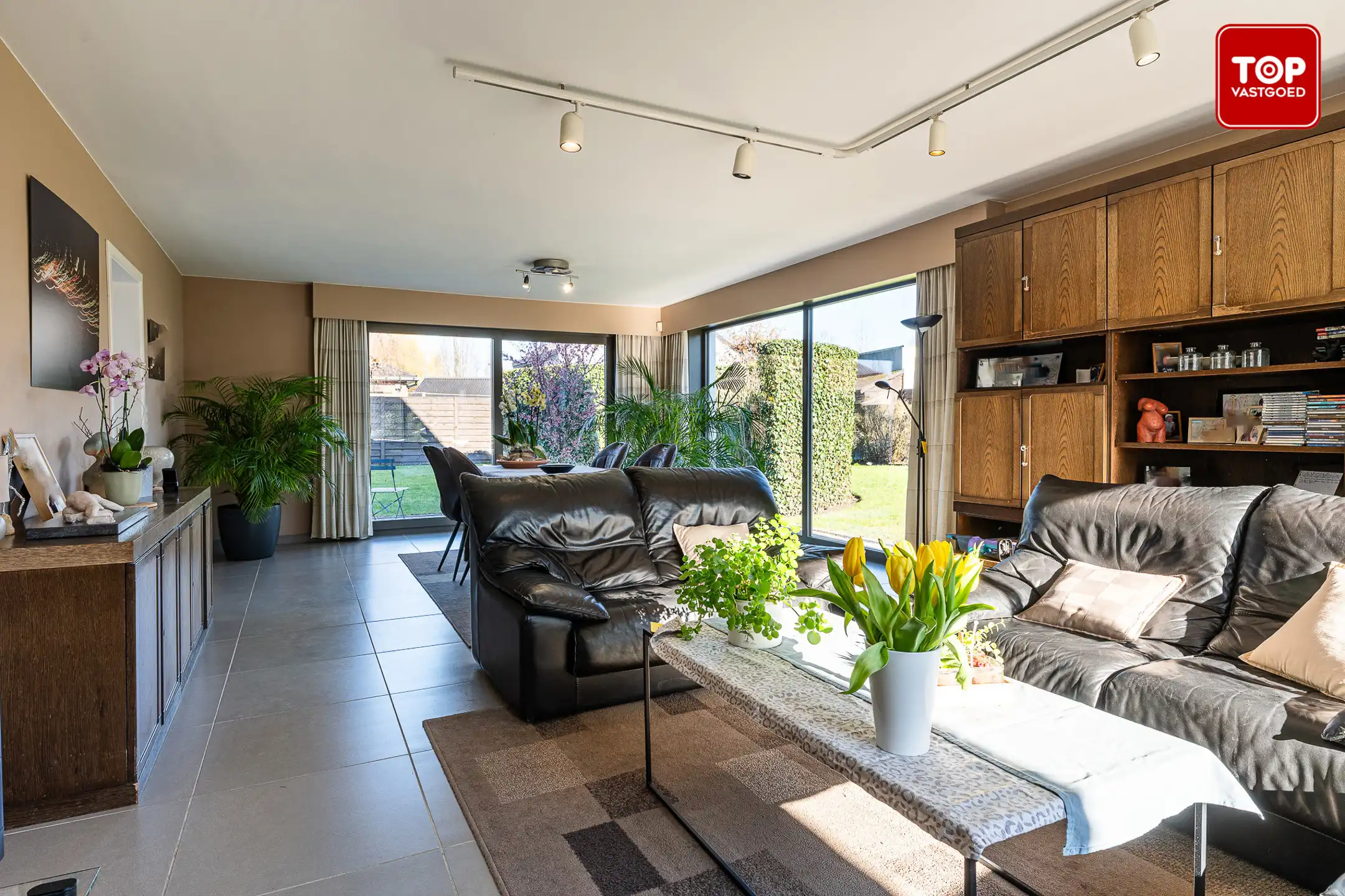 Ruime villa met veel rust en privacy foto 4