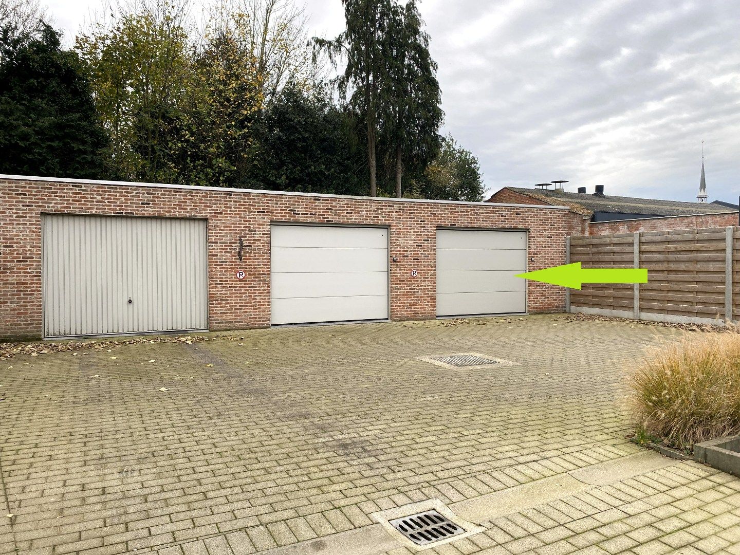 INSTAPKLAAR DAKAPPARTEMENT MET 2 SLPKS | TERRAS EN GARAGE foto 12