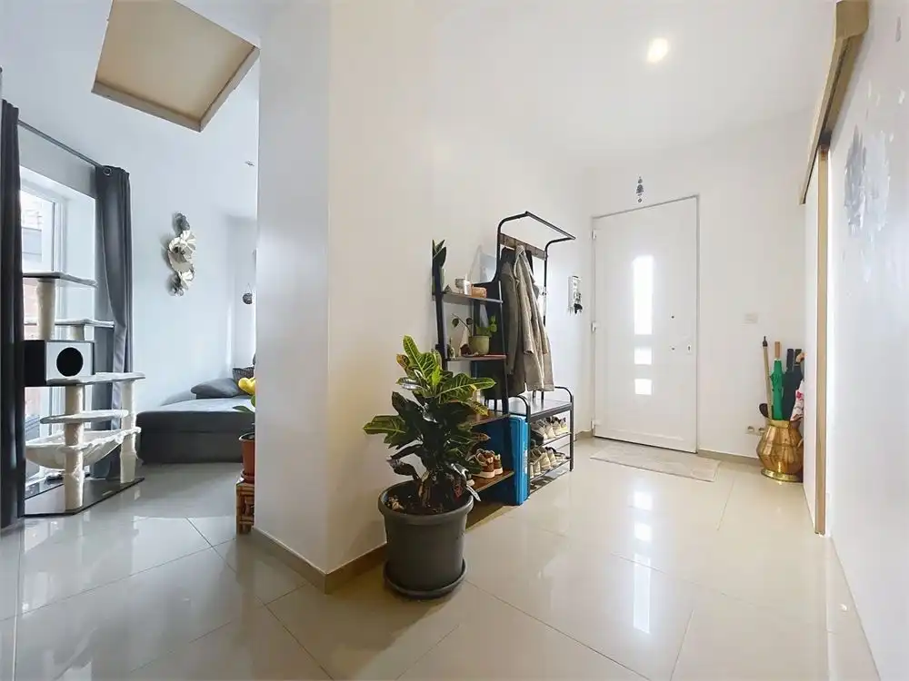 HOB met 4 - 5 slpks en super gezellig zuiders ingerichte tuin foto 9