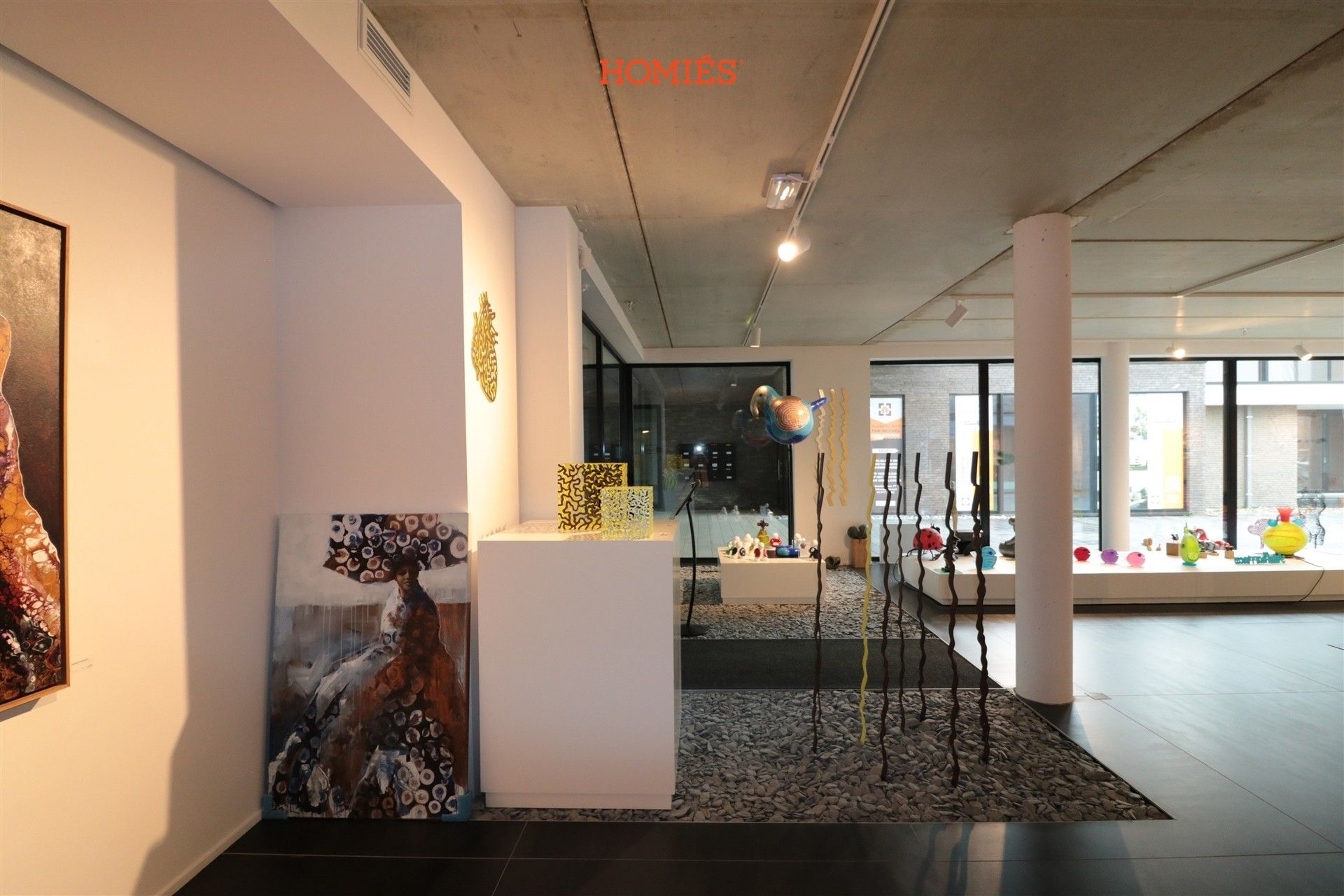 Optimaal gelegen winkel-of kantoorruimte te Scherpenheuvel foto 13