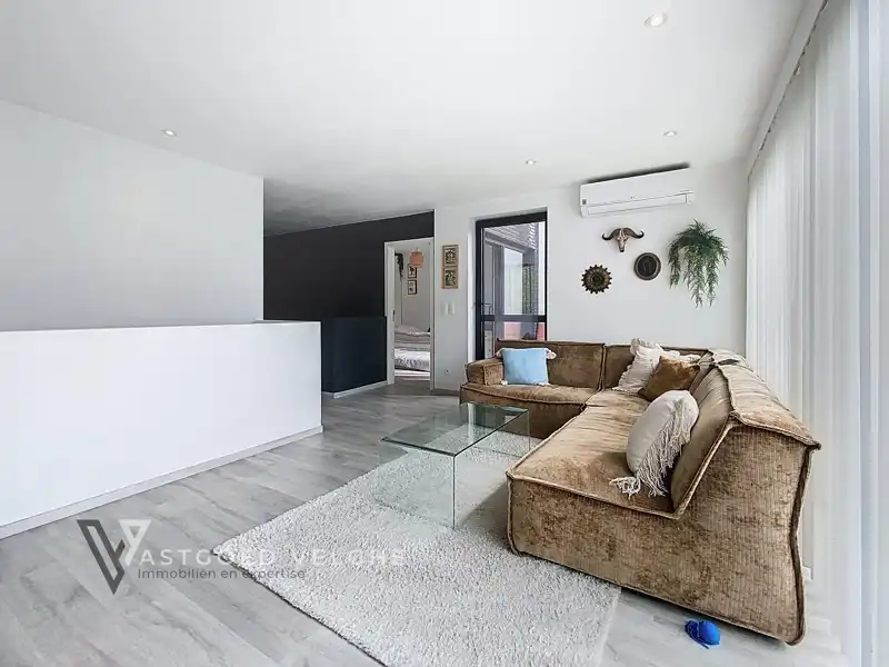 Moderne woning  van 151m² aan de rand van centrum-Genk foto 17