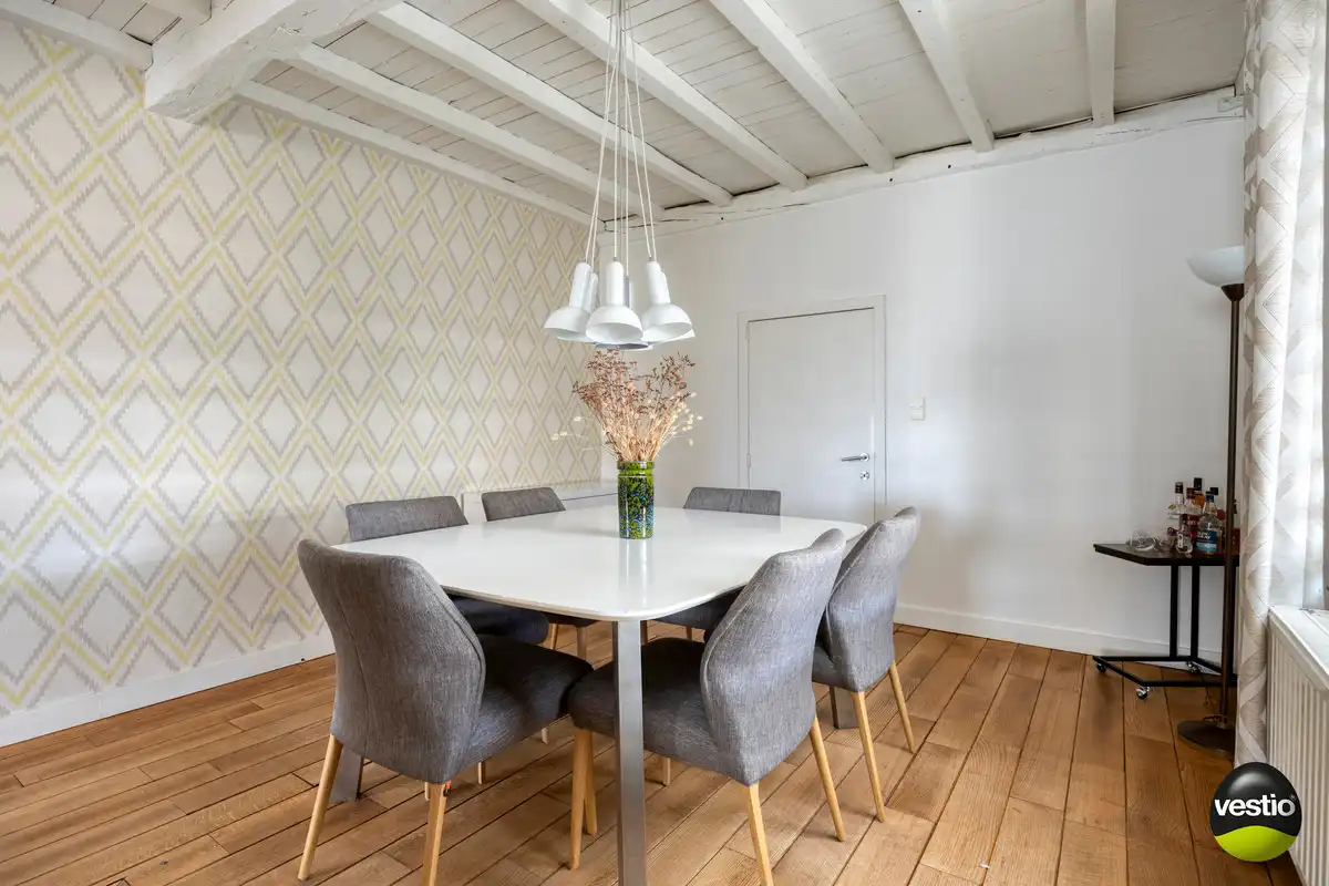 HOEVEWONING OP 26A85CA IN STADSRAND BILZEN. foto 8