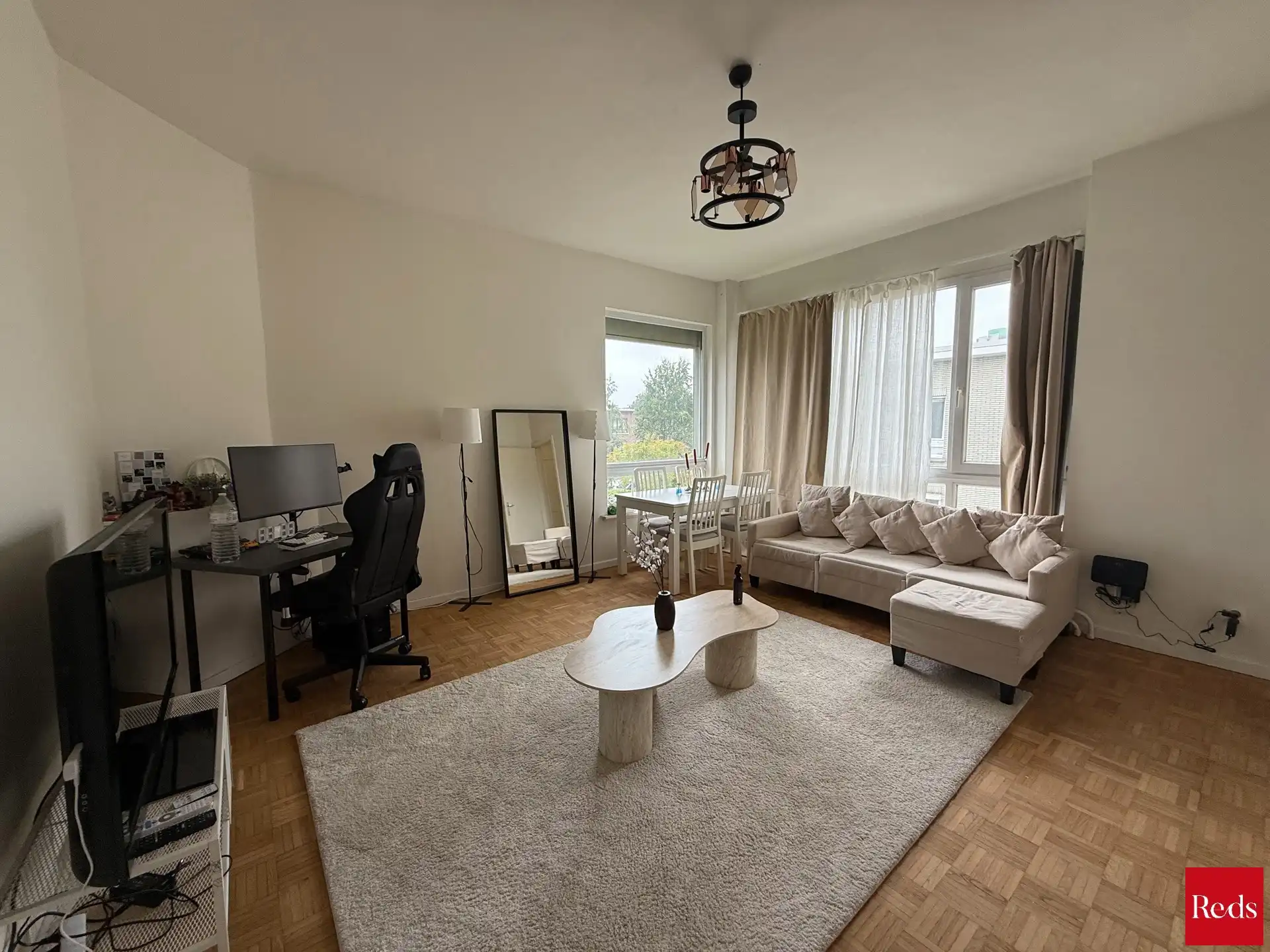 Gezellig appartement op uitstekende ligging te Antwerpen foto {{pictureIndex}}