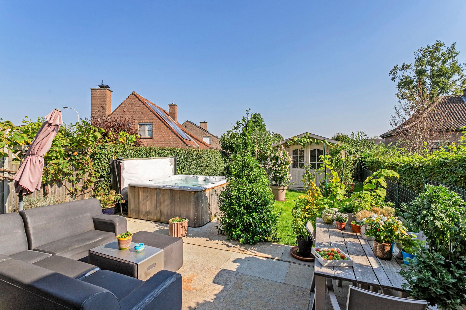 Recente mooi afgewerkte instapklare woning ! foto 26