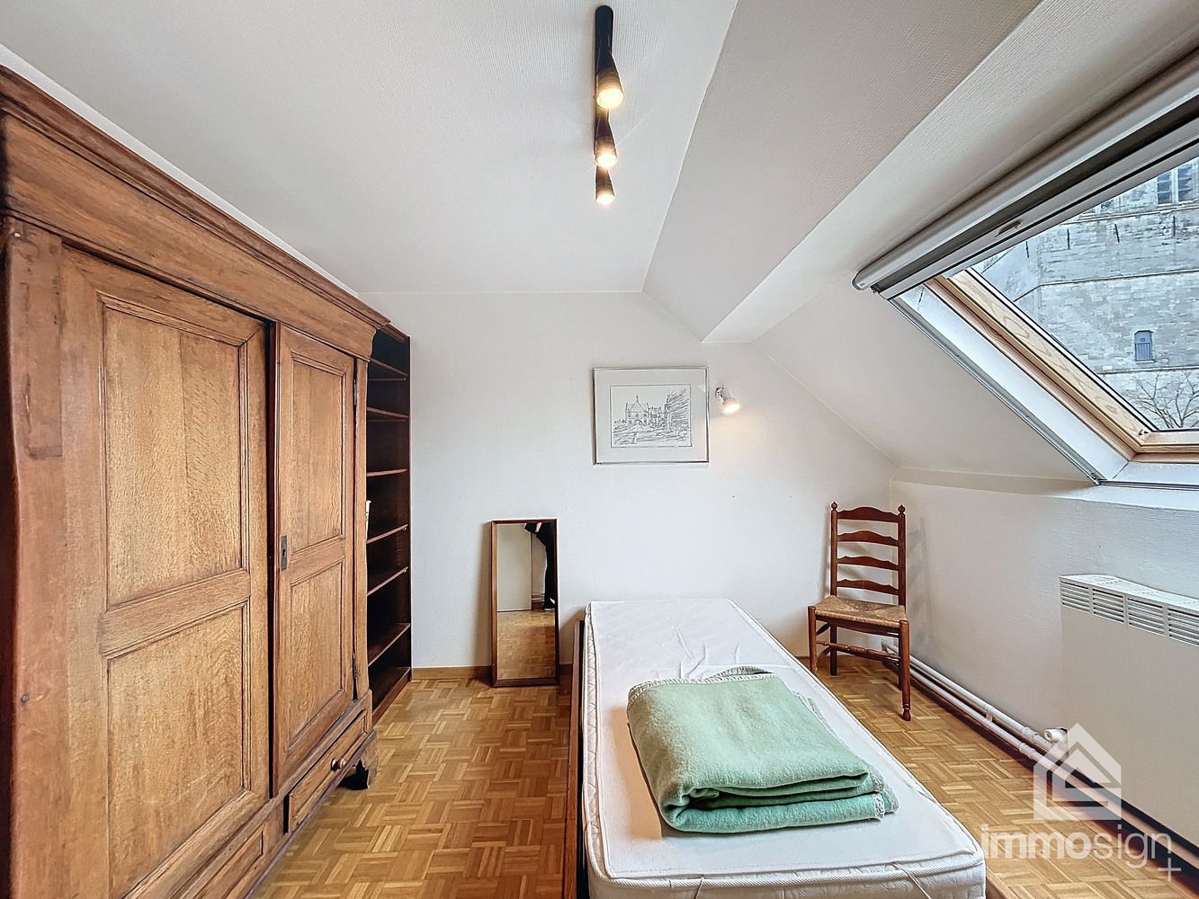 Ruim triplex appartement met vier slaapkamers in hartje Bocholt! foto 19