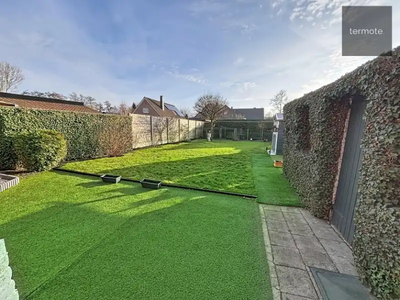 Gezinswoning foto 17