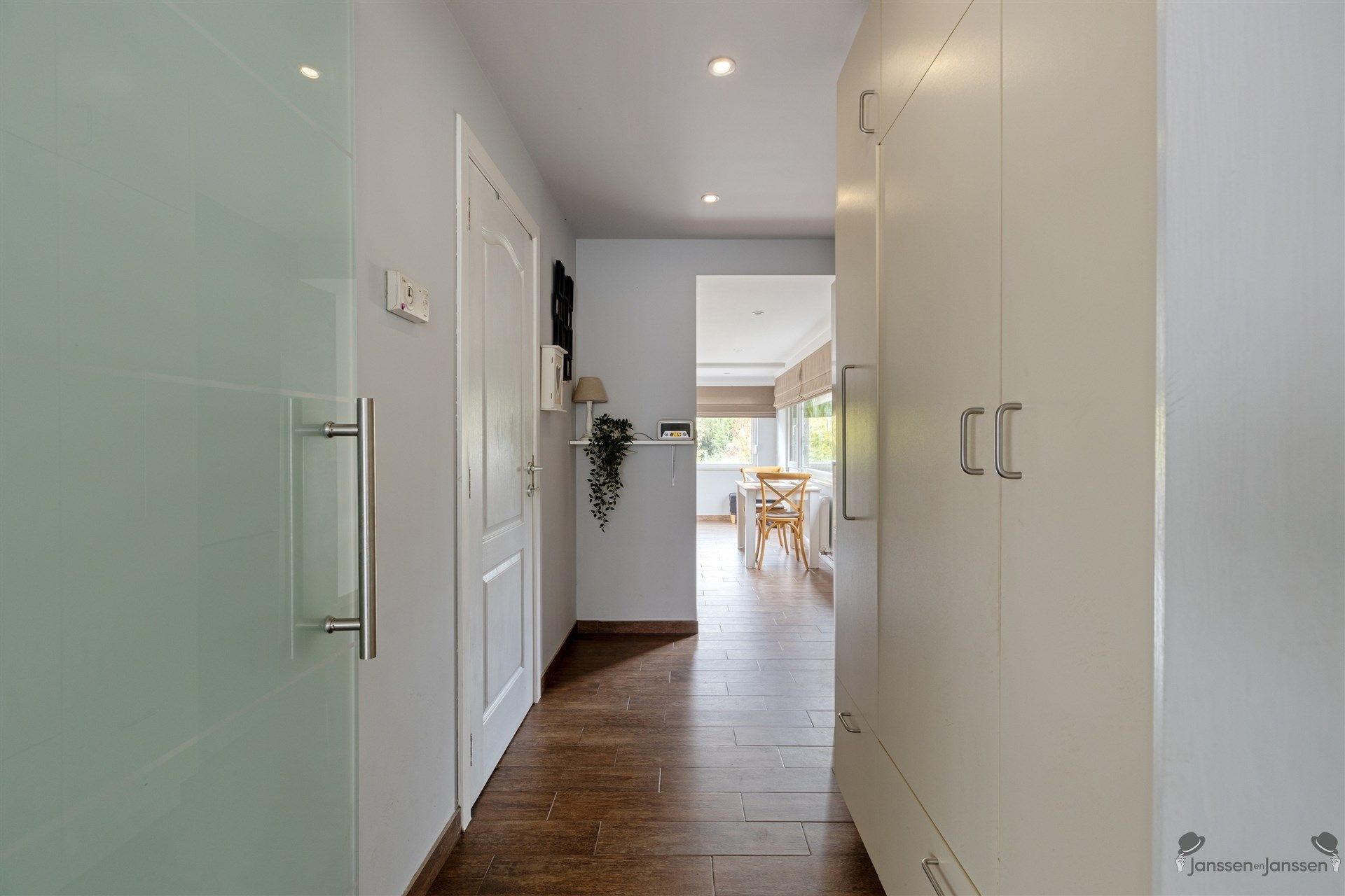 Instapklare gezinswoning met tuin, garage en energiezuinige voorzieningen foto 6