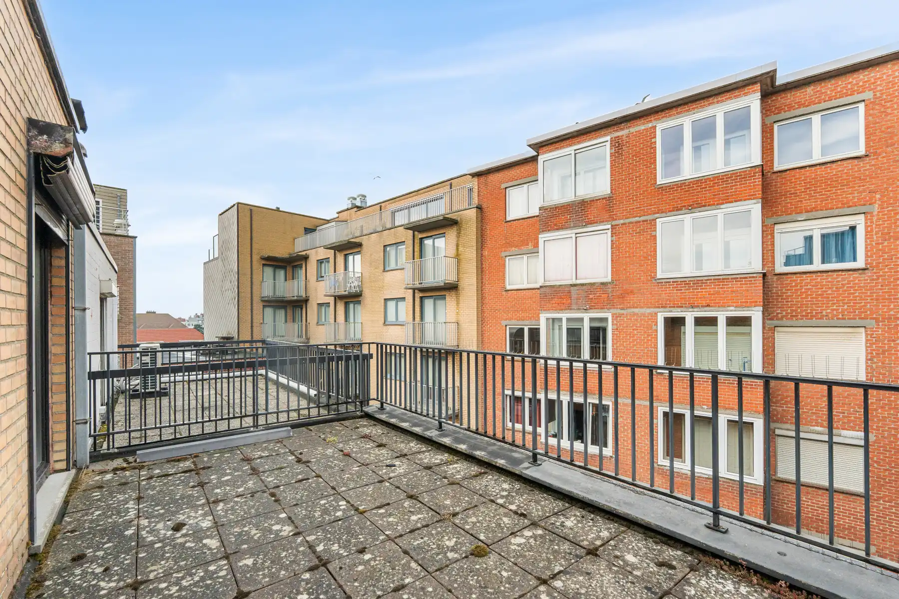 Duplex met 3 slaapkamers en zonnig terras op 100m van strand foto 14