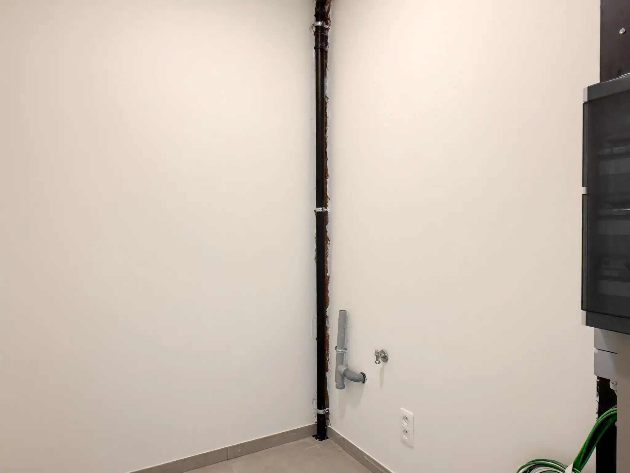 Lichtrijk nieuwbouwappartement met twee slaapkamers, terras en autostaanplaats foto 12